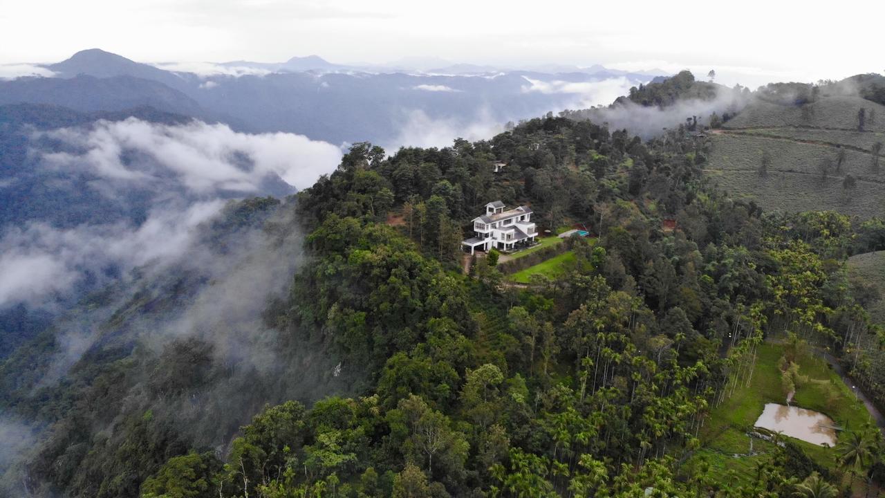 Chateau Woods Kalpetta Luaran gambar